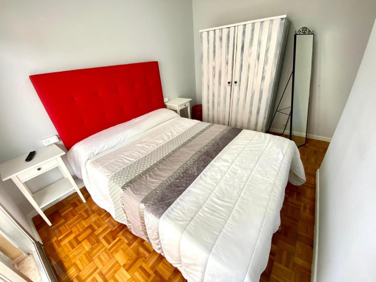 Garden Lodge Hostal Evencio リバダビア エクステリア 写真